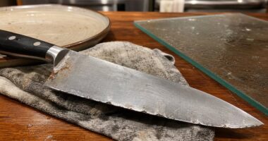 common knife mistakes ruin blades