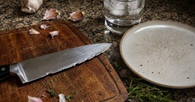damaging knives through misuse