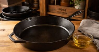 season cast iron with oil